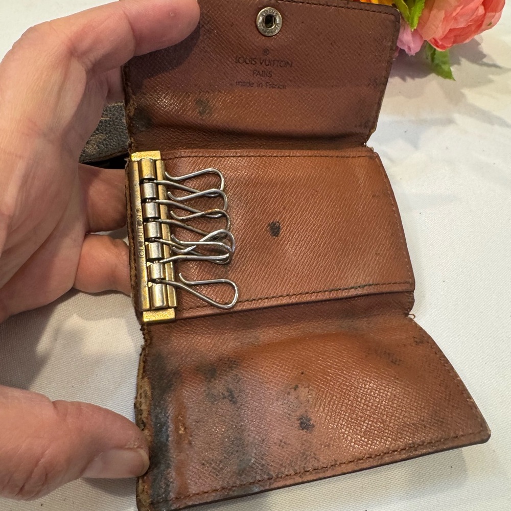 Authentic Louis Vuitton Monogram Makeup Wallet and Key Holder Set - Picture 7 of 14